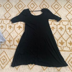 Short sleeve dress